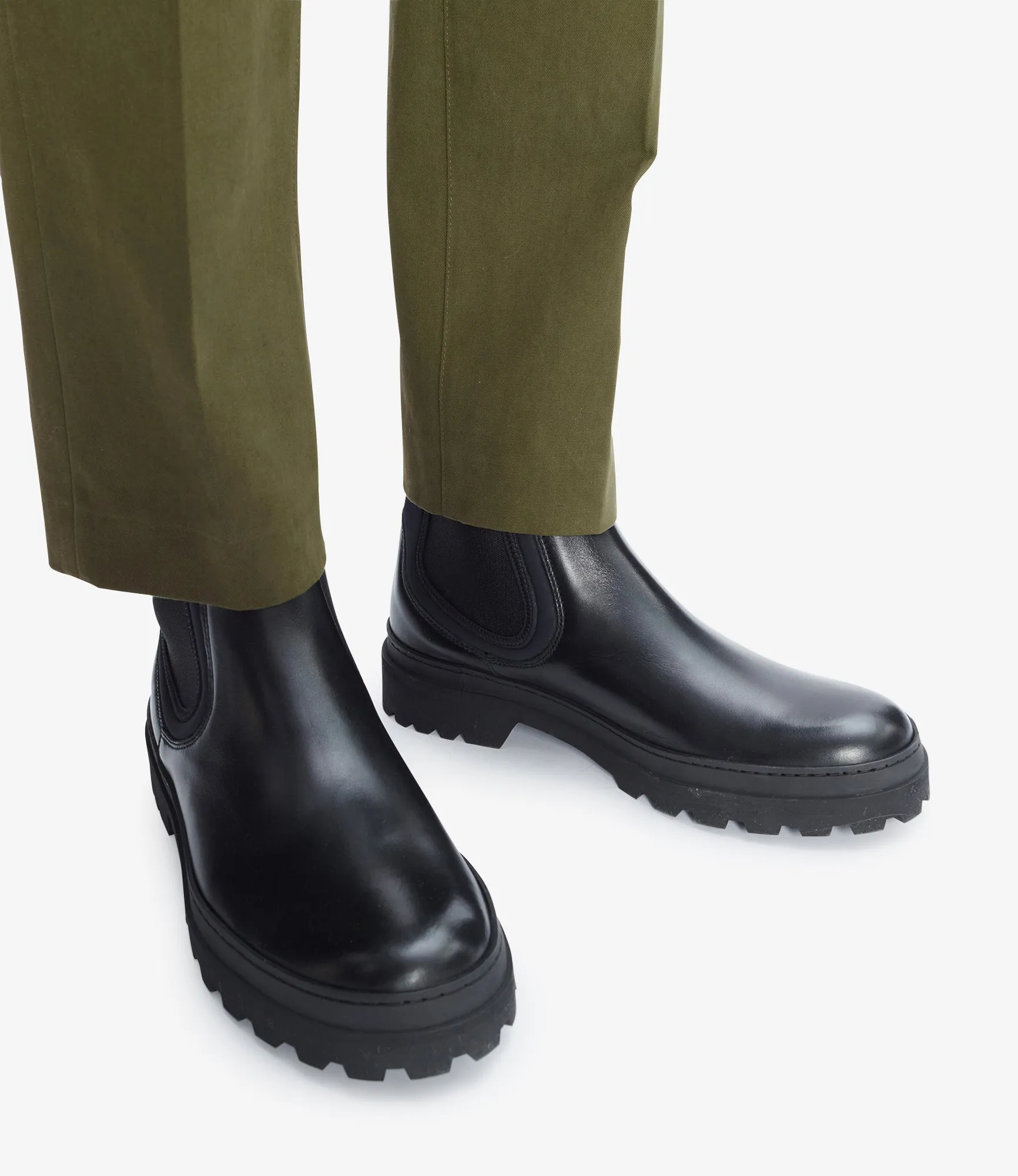 Adrien Chelsea boots