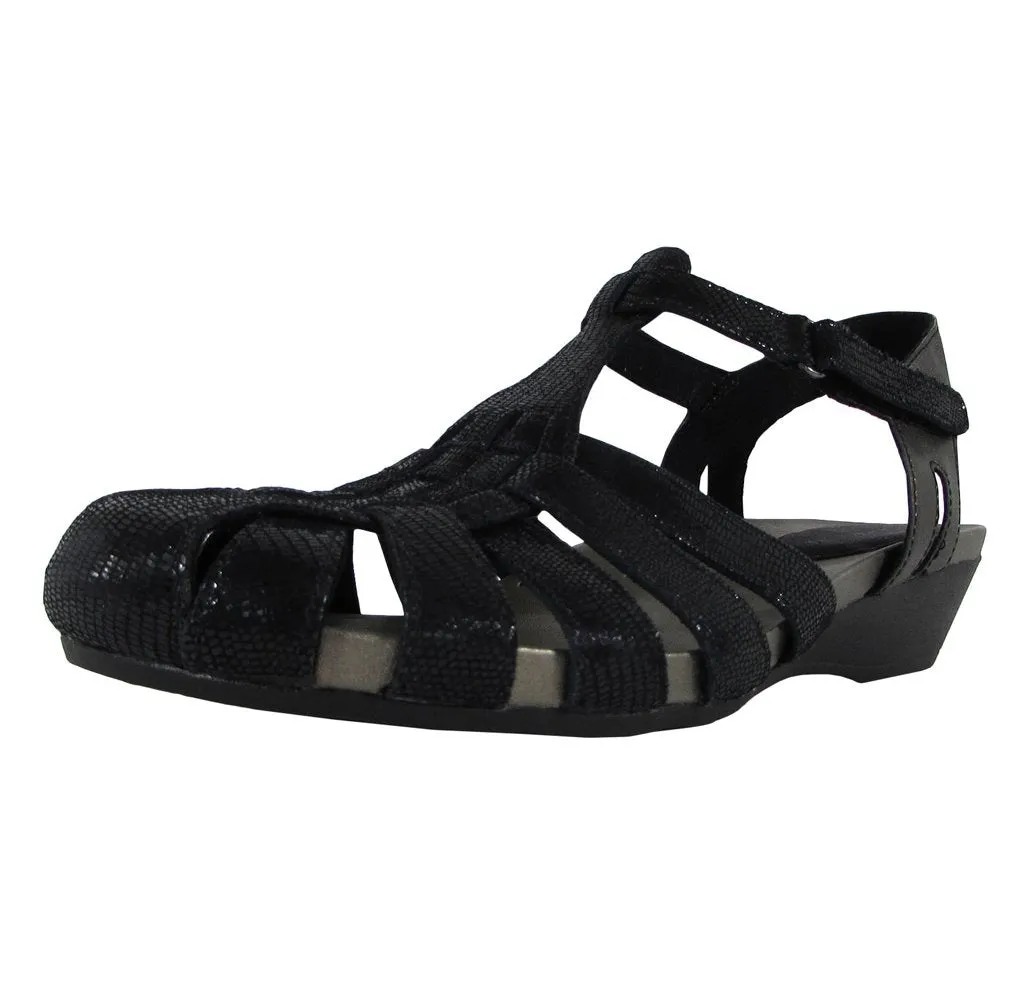 Aravon Women's Standon Fisherman Sandals