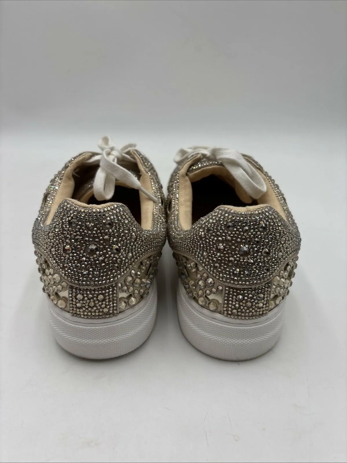 Betsey Johnson Women's Reily Sneakers Gold Size 8M