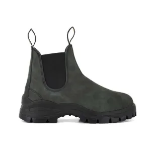 BLUNDSTONE 2238 Leather Boots in Rustic Black