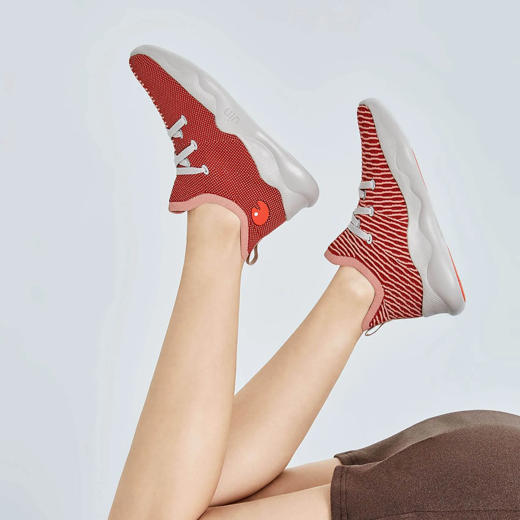 Crimson Mijas I Women