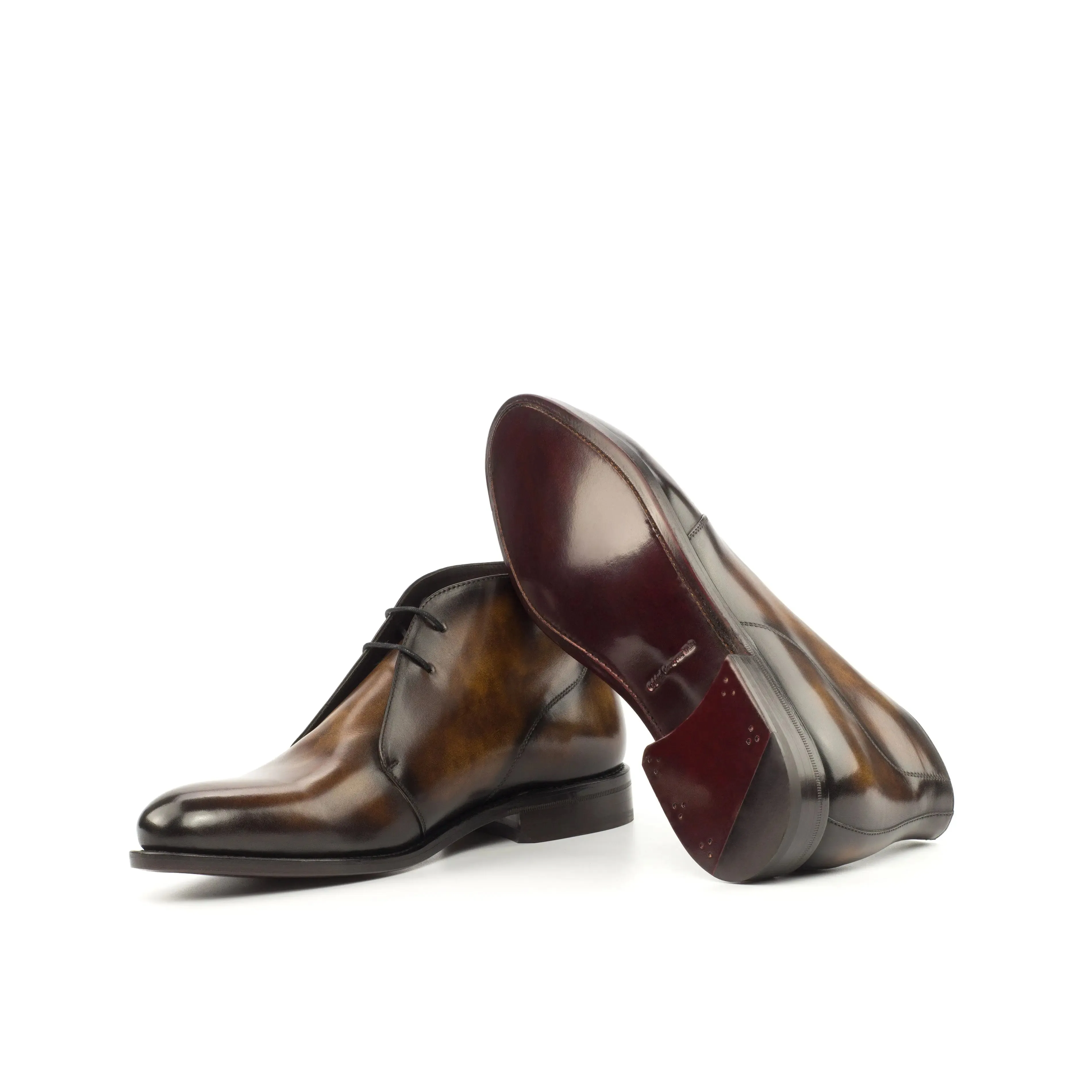 DapperFam Vivace in Tobacco Men's Hand-Painted Patina Chukka
