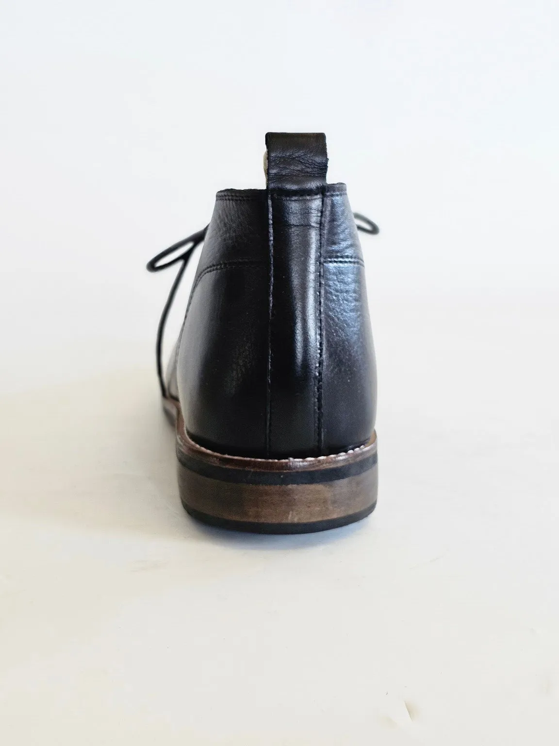 Kelvin Chukka Leather Boot