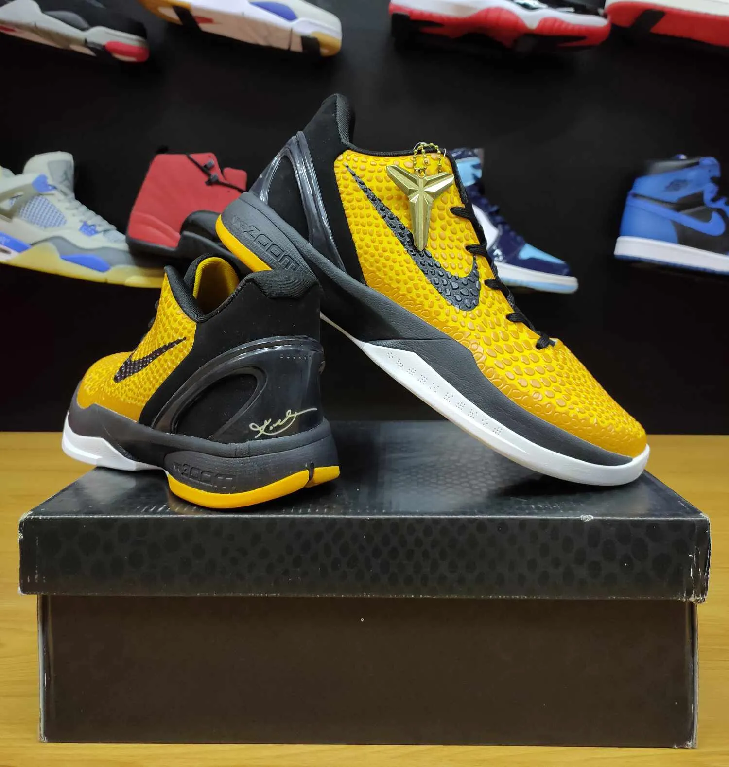 Kobe6 "Del Sol"