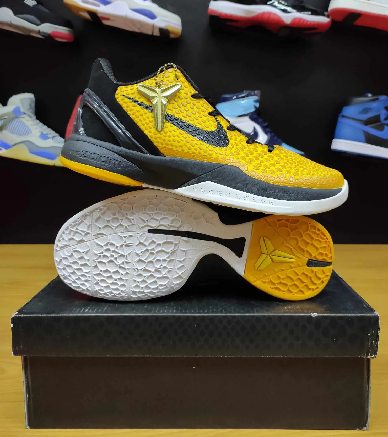 Kobe6 "Del Sol"