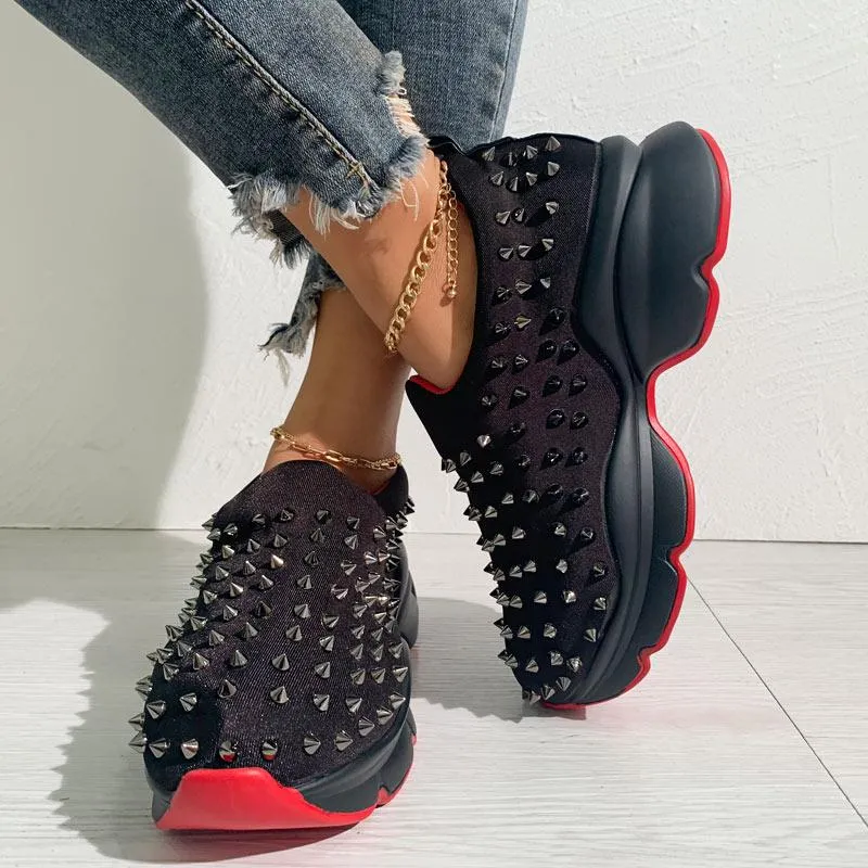 Leopard Print Rivet Casual Sneakers