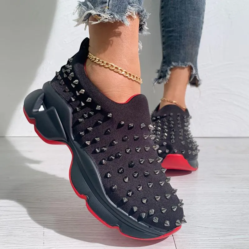 Leopard Print Rivet Casual Sneakers