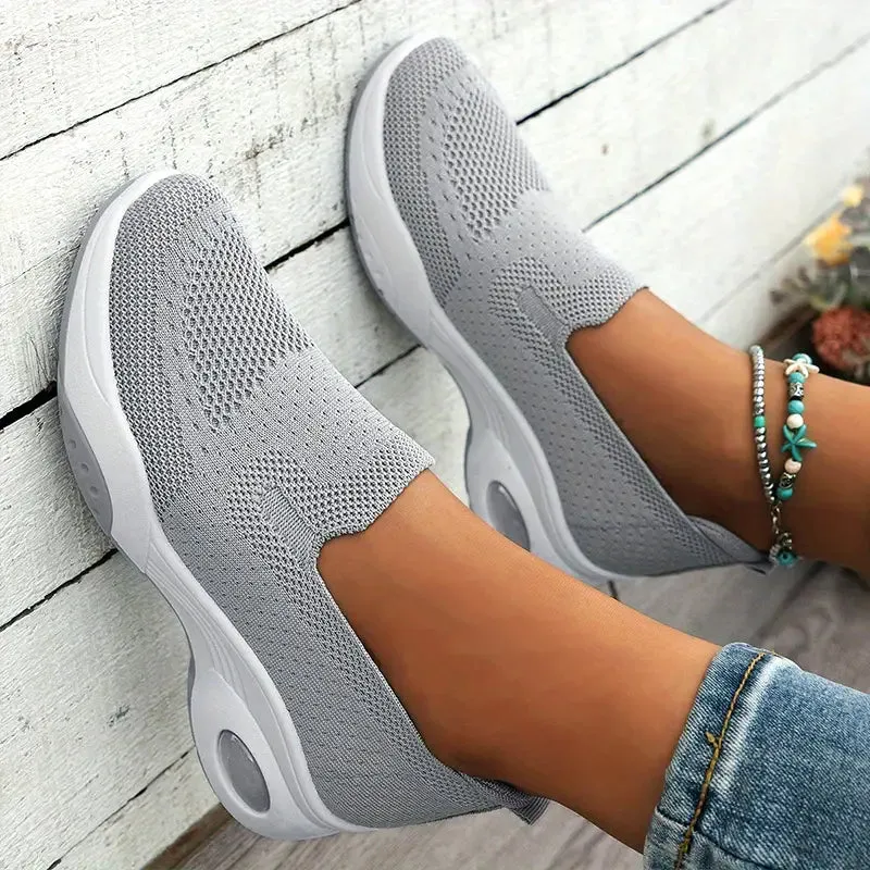 Linda™ Comfortable Women's Slip-On Shoes