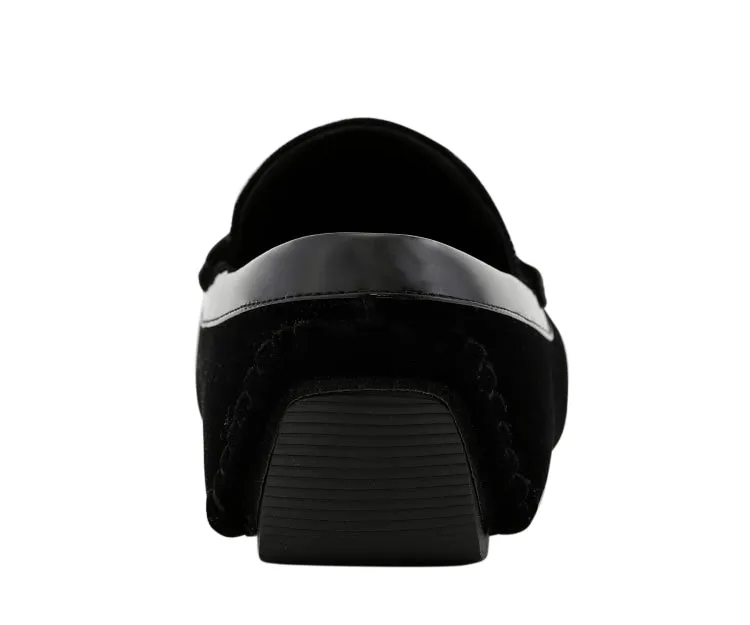 Lion Black