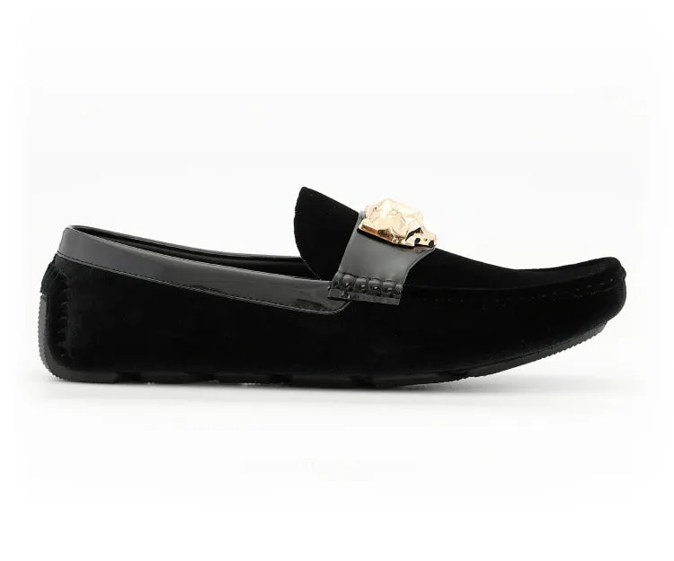Lion Black