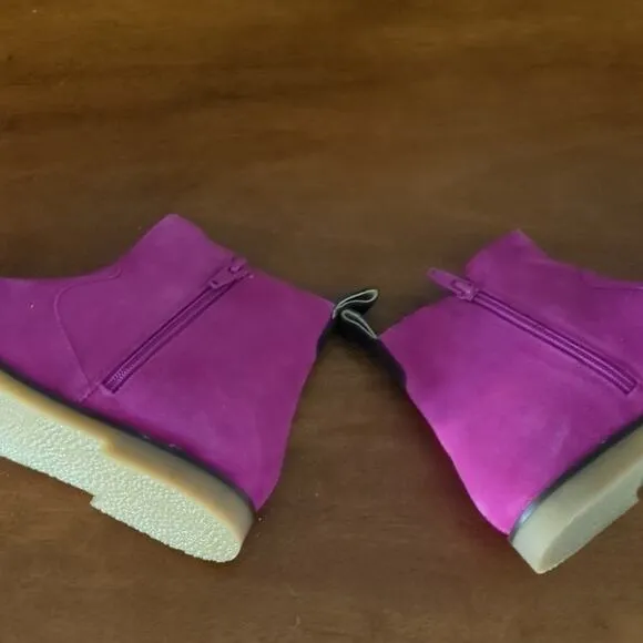 Mini boden Footwear Hot Pink Star Girls Boden Chelsea Boots size3 EU35/US3 NEW.