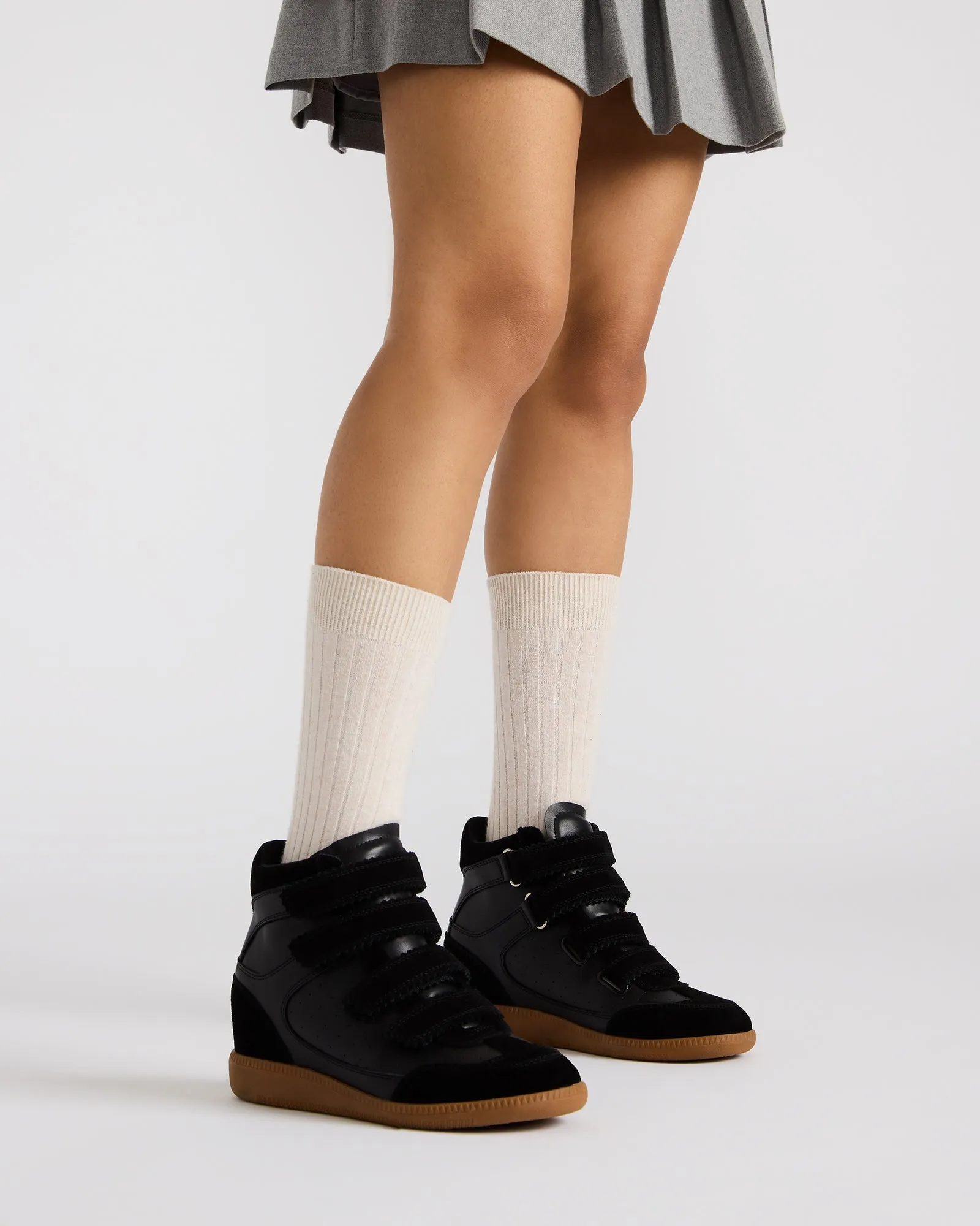 MUSTANG BROWN SUEDE