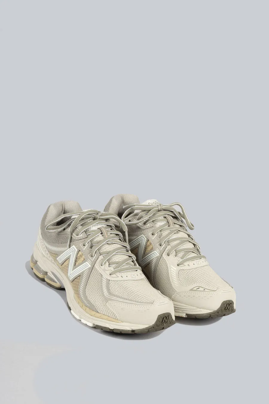 NEW BALANCE 860 V2 EARTH MARS