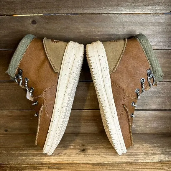 New NIB Big Kids Hey Dude Bradley‎ Brown Leather Ankle Chukka Boots Size 2 Y