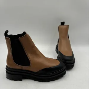 NWB AQUA Mud Guard Brown/Black Leather Round Toe Chunky Sole Chelsea Boots, 6.5B