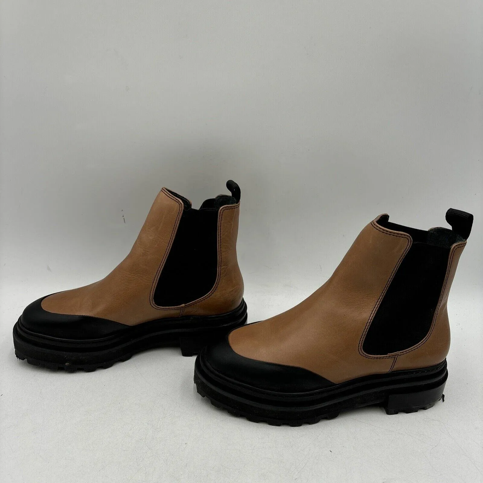 NWB AQUA Mud Guard Brown/Black Leather Round Toe Chunky Sole Chelsea Boots, 6.5B