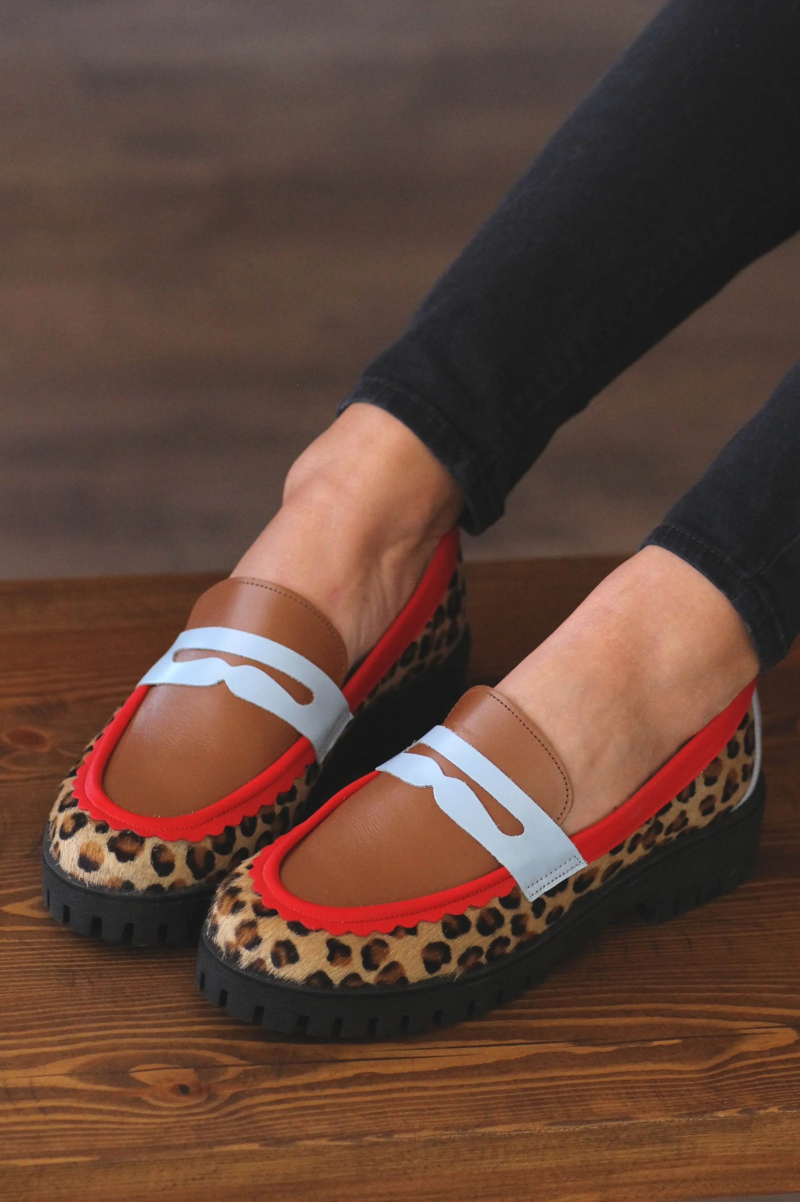 Paws loafer