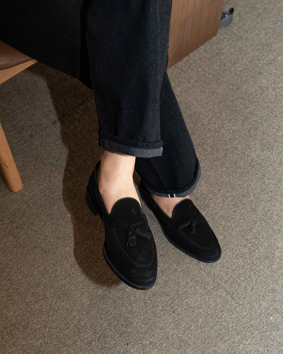 Premium Black Suede Tassel Loafers – Handcrafted Luxury for Modern Gentlemen