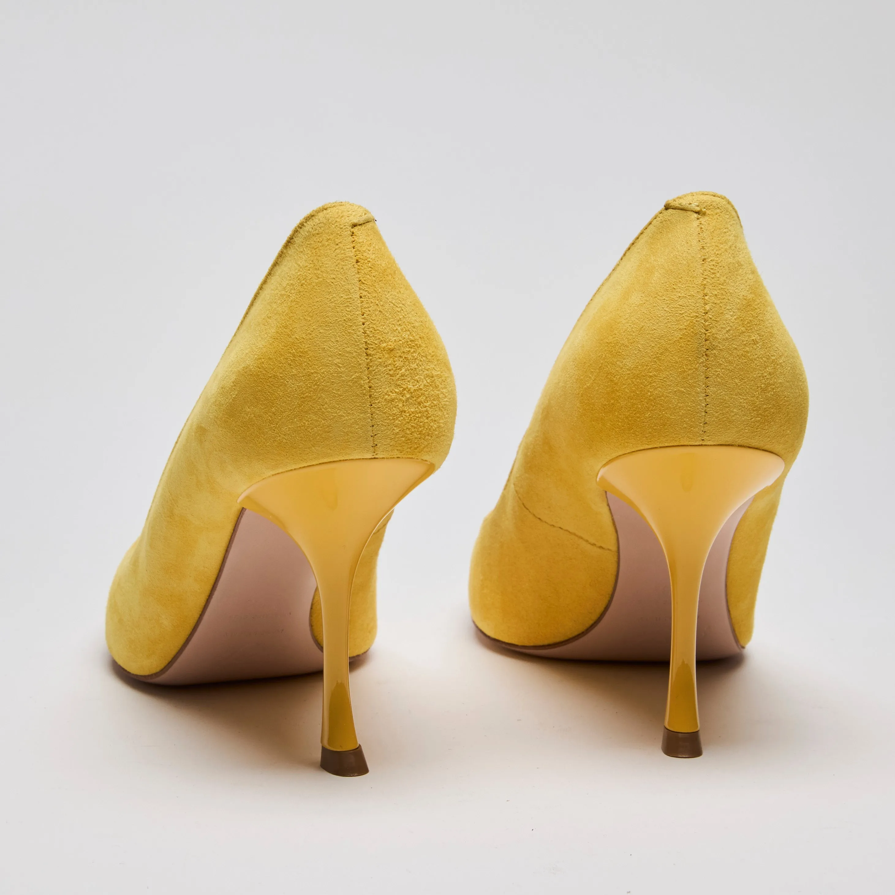 Roger Vivier Yellow Suede Pumps Size 37.5