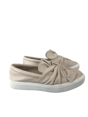 Shoes Sneakers By Mia  Size: 6