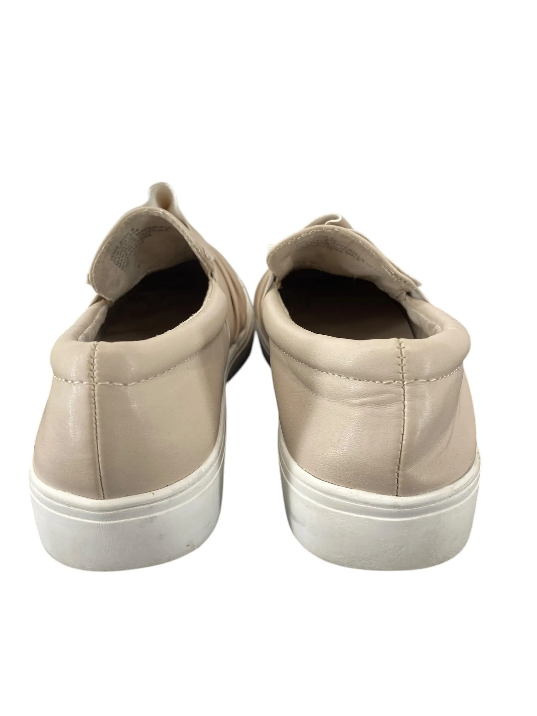 Shoes Sneakers By Mia  Size: 6