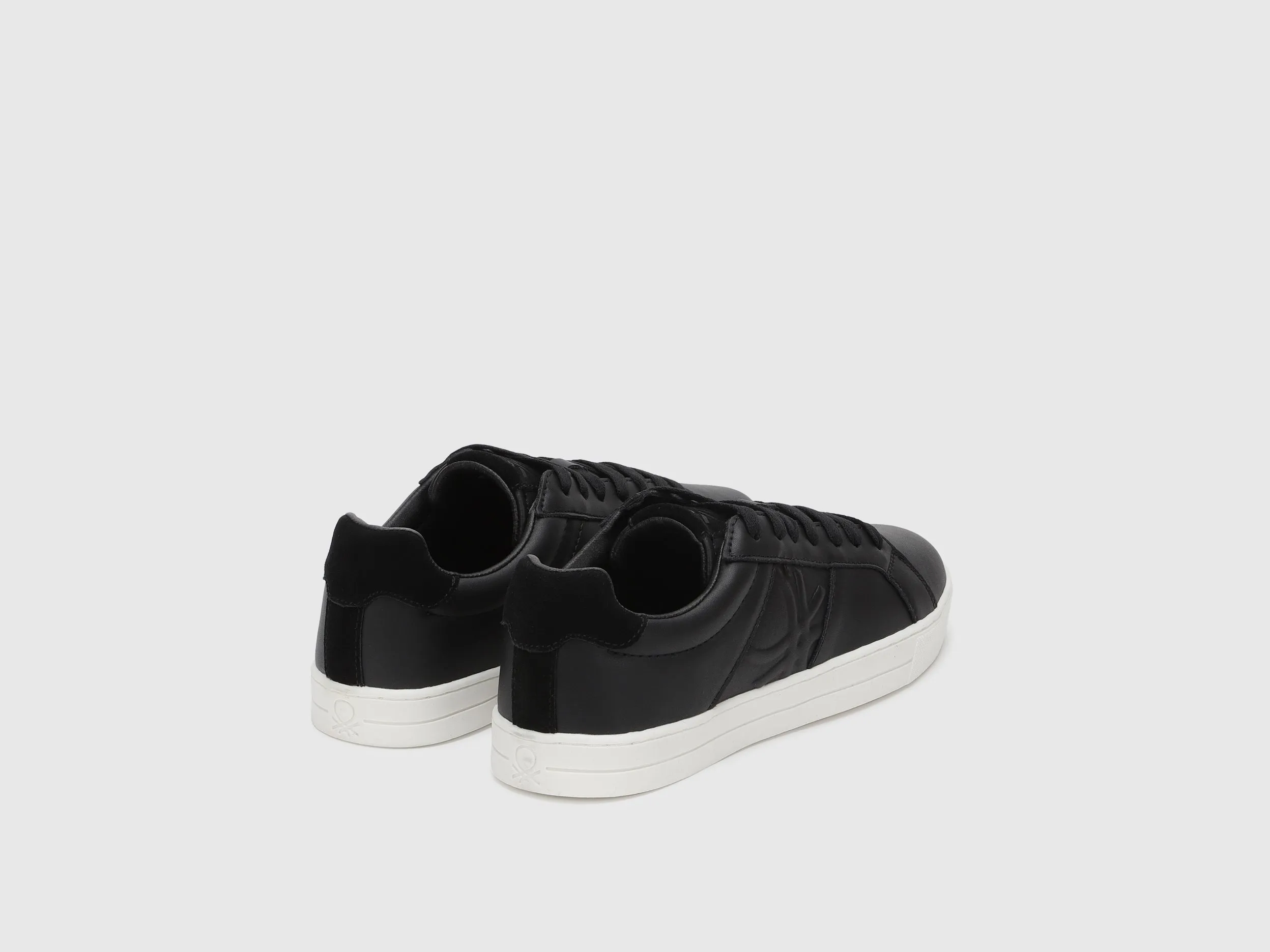 Solid Pattern Lace-Up Sneakers