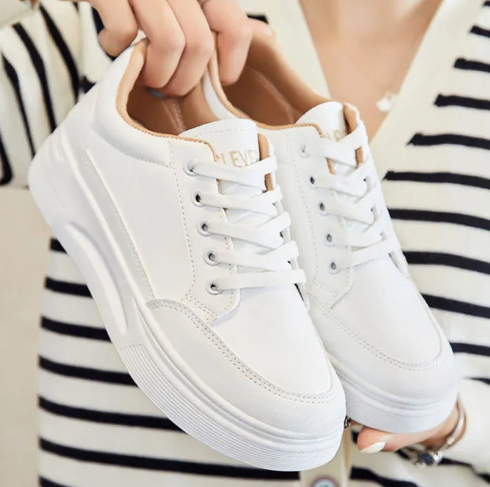 Sporty Water-Resistant Minimalist Skate Shoes for Women
