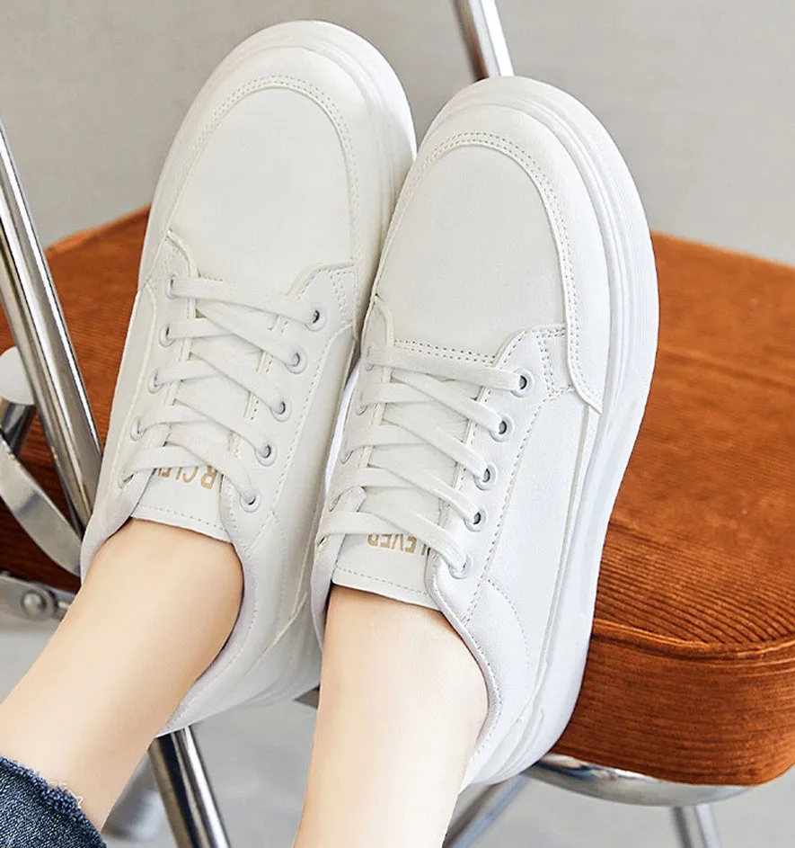Sporty Water-Resistant Minimalist Skate Shoes for Women