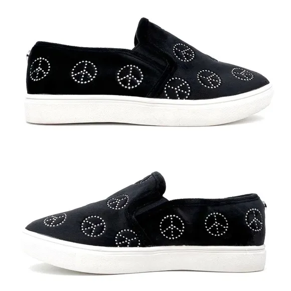 Steve Madden Sneakers Black Velvet Peace Sign Women’s Size 5 = Kids Size 3 New
