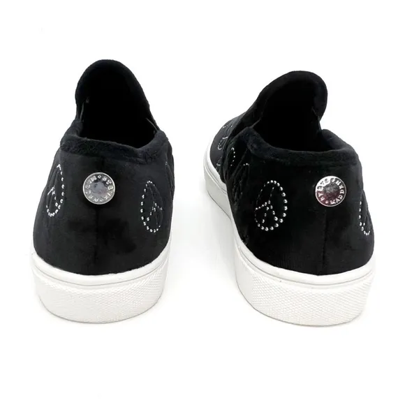 Steve Madden Sneakers Black Velvet Peace Sign Women’s Size 5 = Kids Size 3 New
