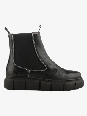 Tove Leather Chelsea Boots - Black