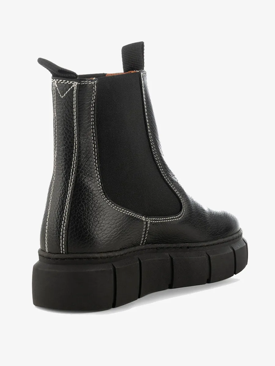 Tove Leather Chelsea Boots - Black