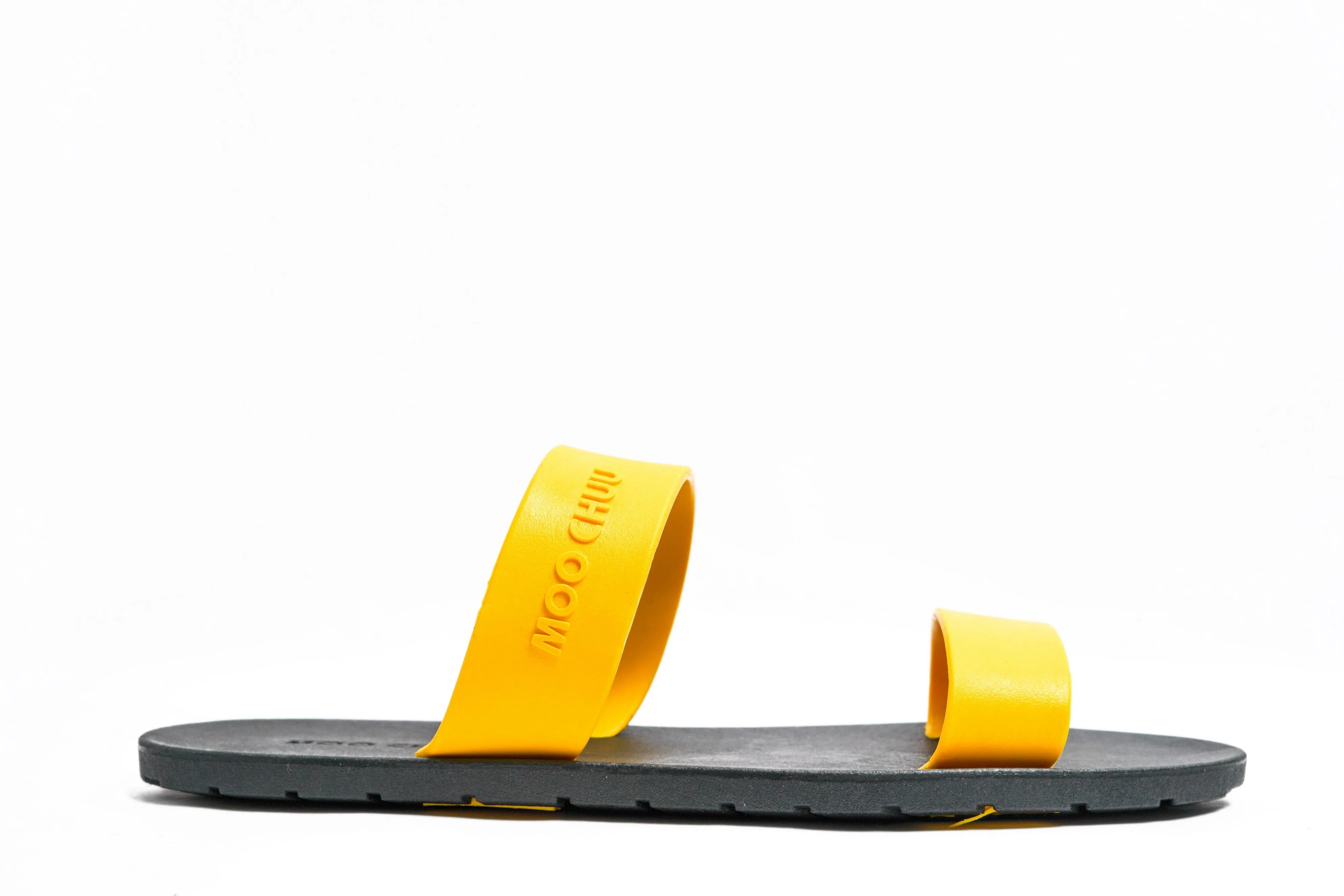 Twin Black Sole Yellow Strap
