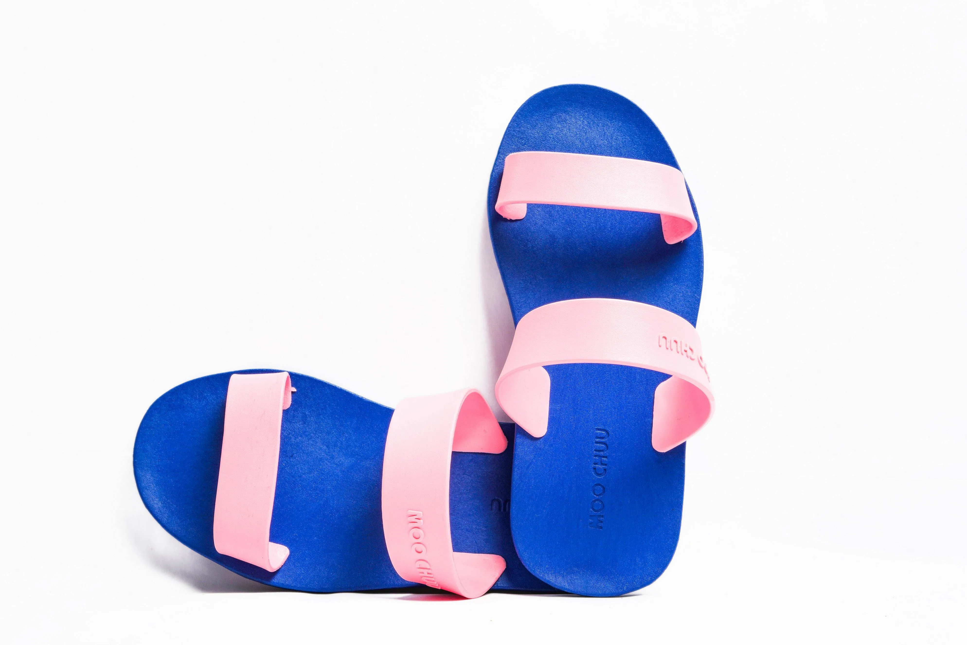 Twin Blue Sole Light Pink Strap