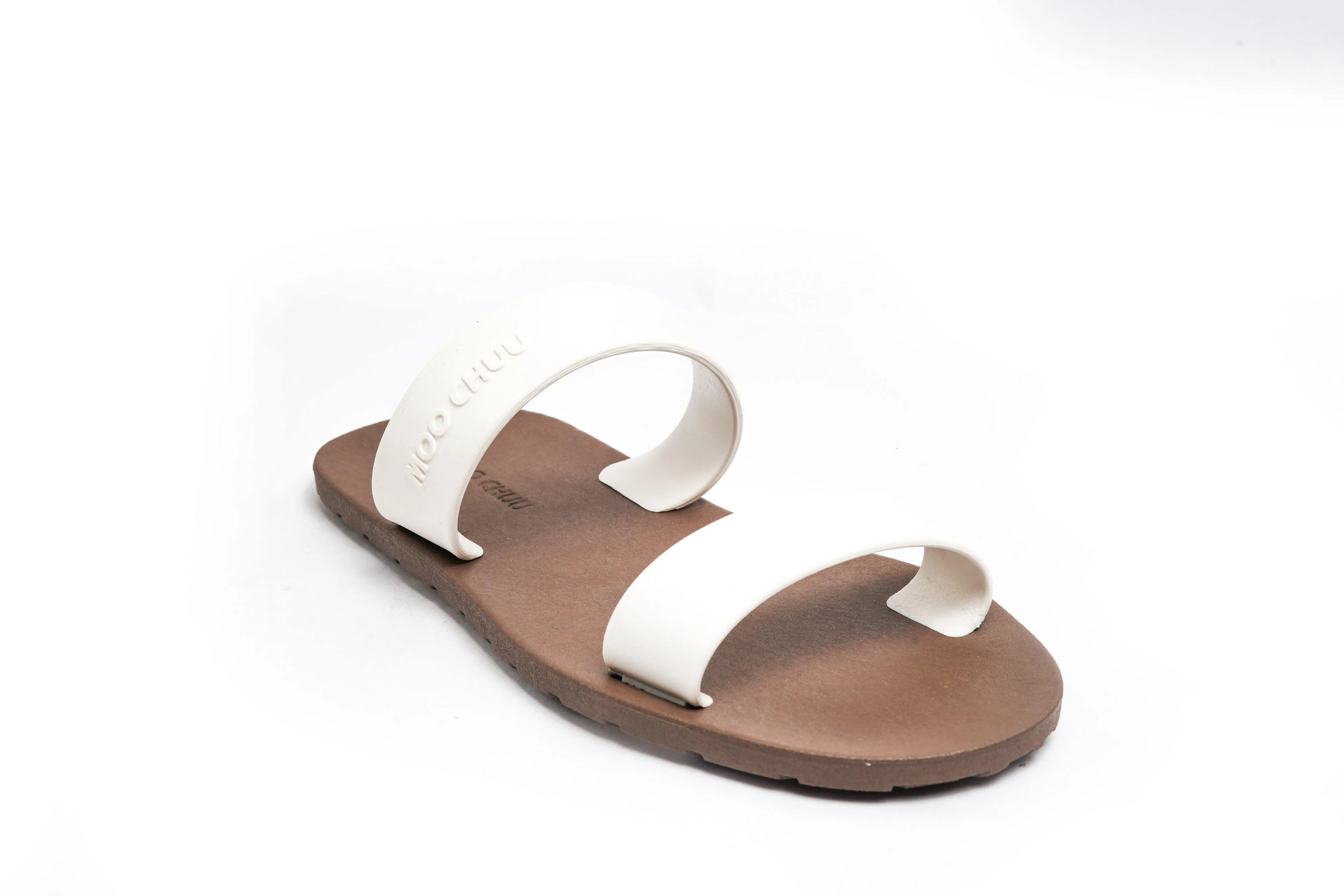 Twin Brown Sole White Strap