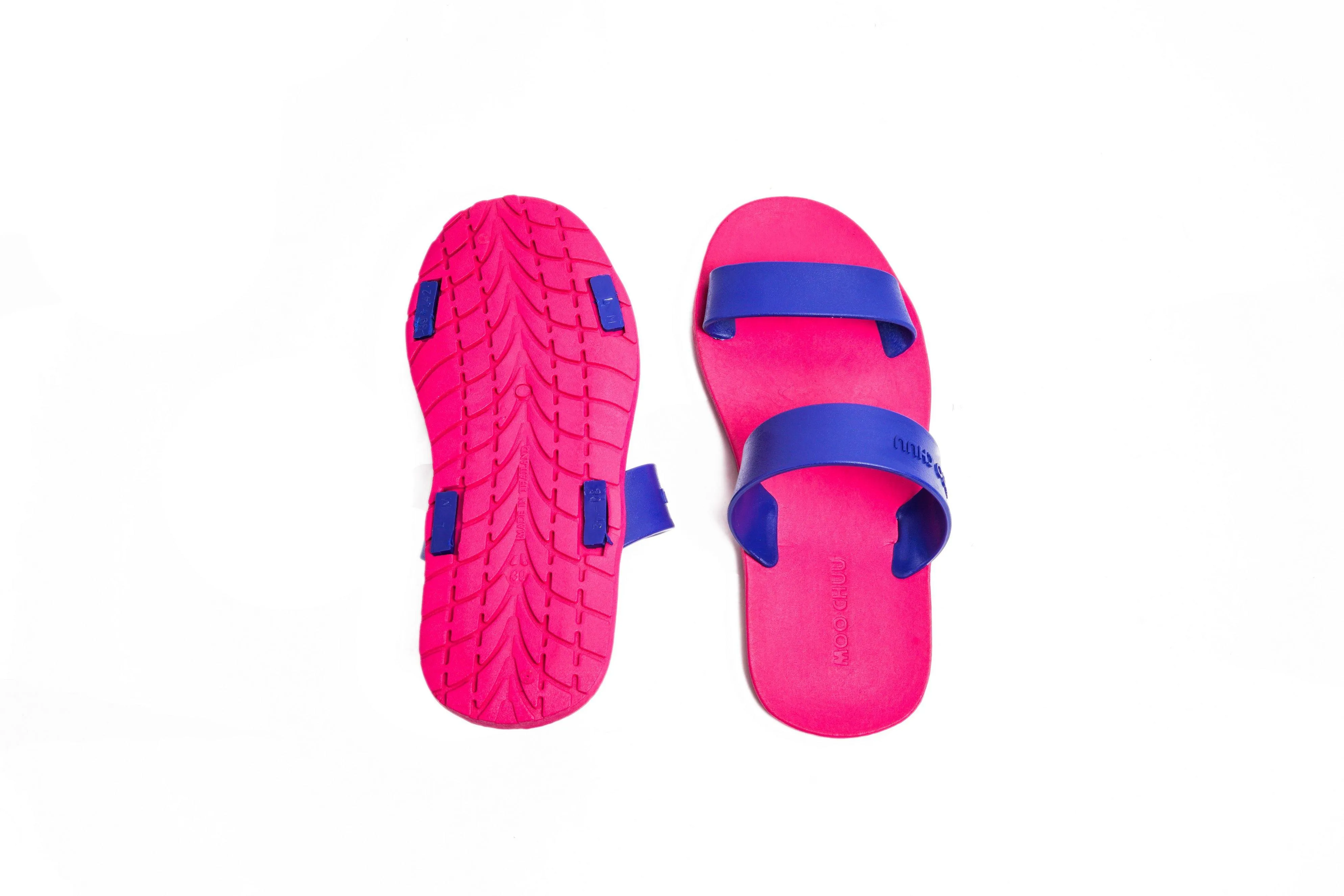 Twin Pink Sole Blue Strap
