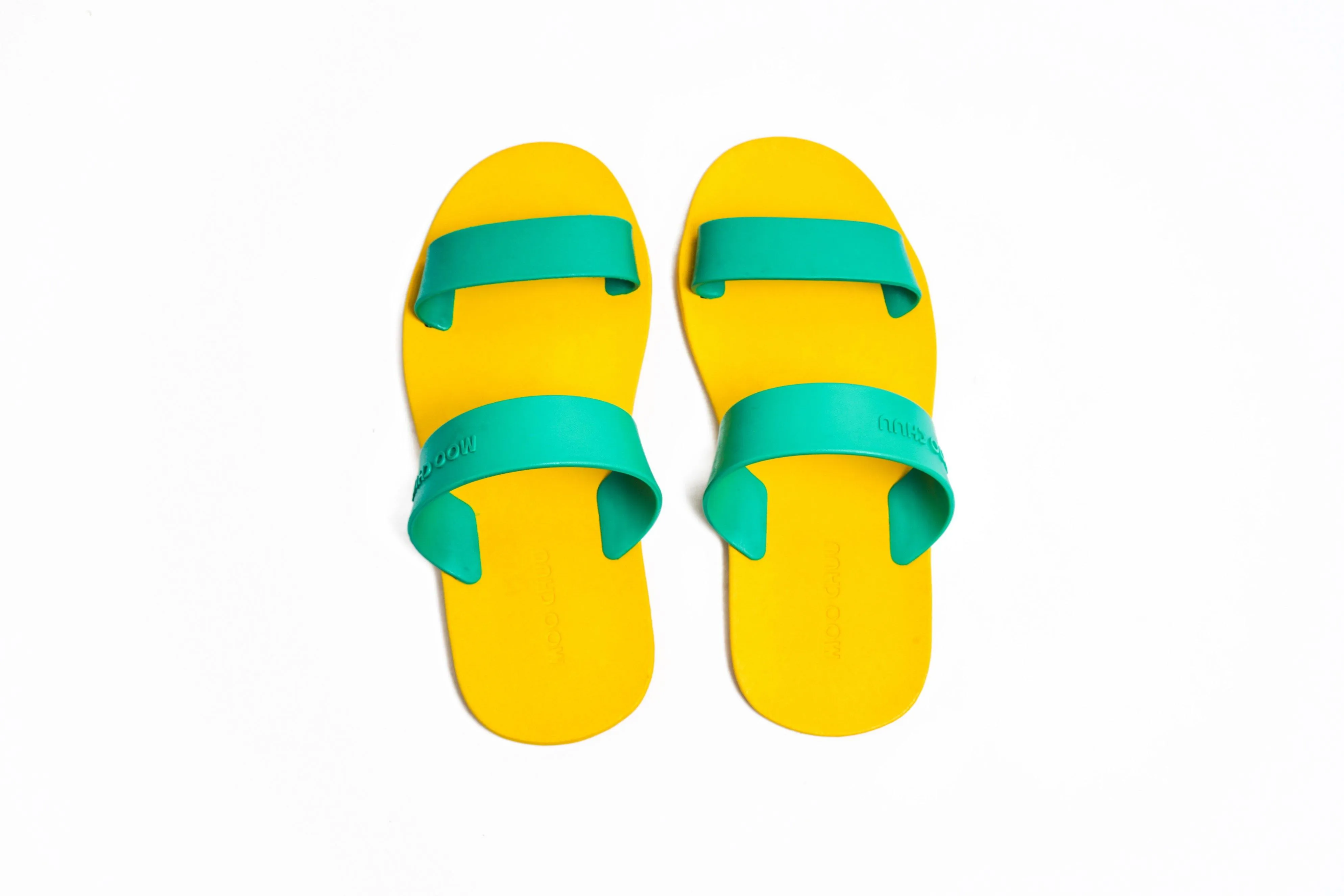 Twin Yellow Sole Green Strap