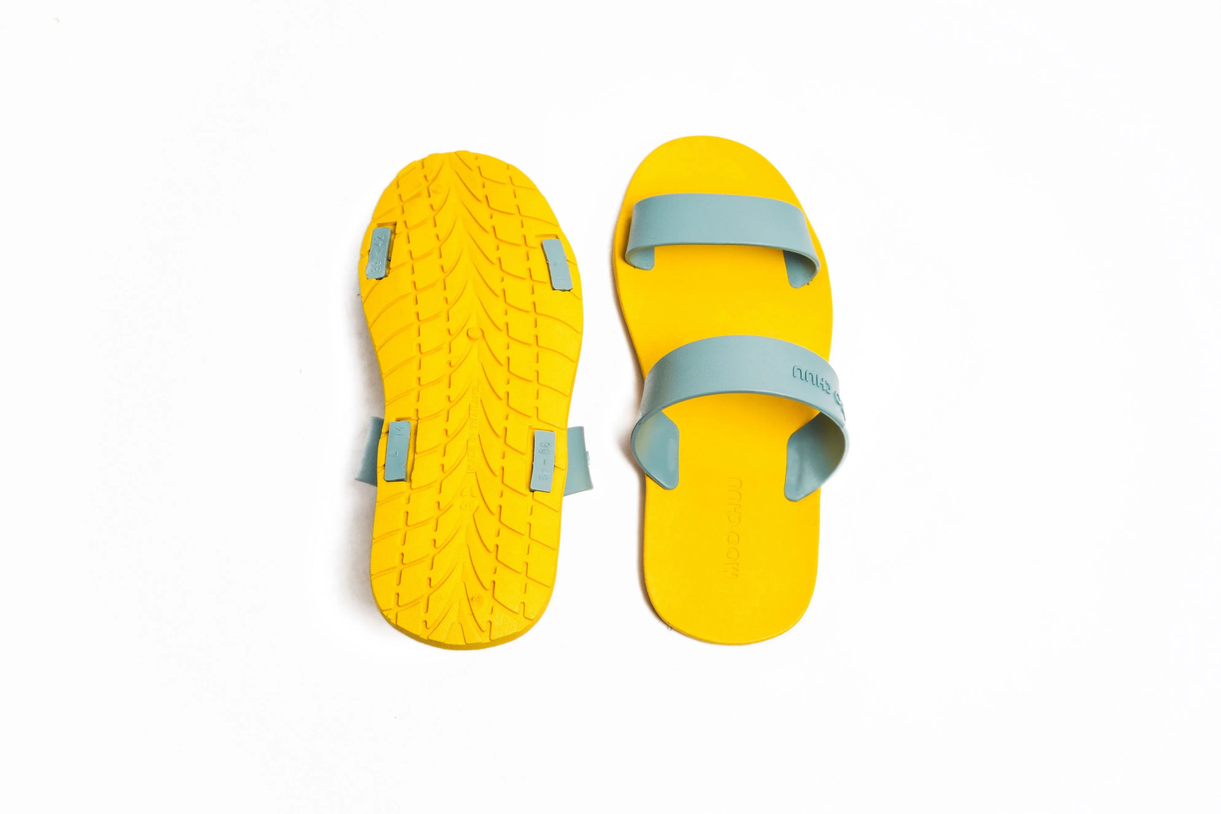Twin Yellow Sole Grey Strap