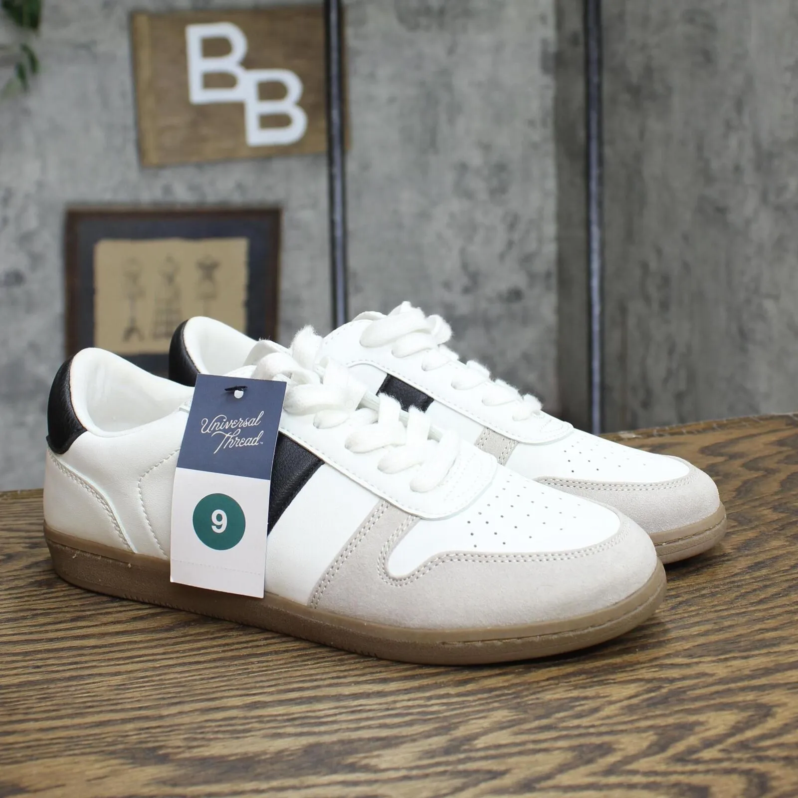 Universal Thread Nikita Fashion Sneakers with Memory Foam Insole White Multi 9M