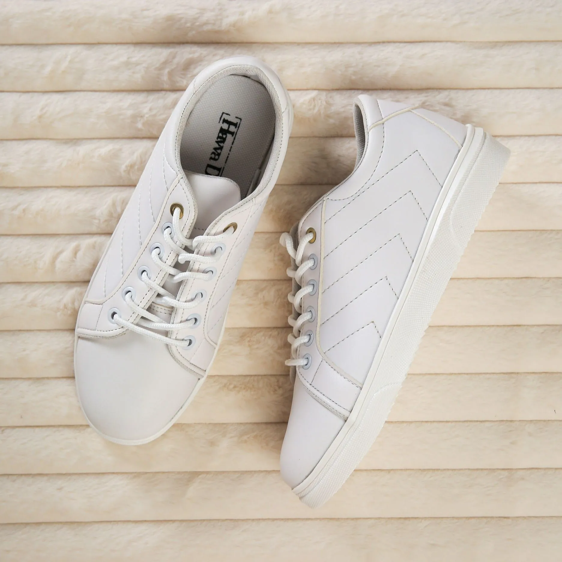 White sneakers with laces