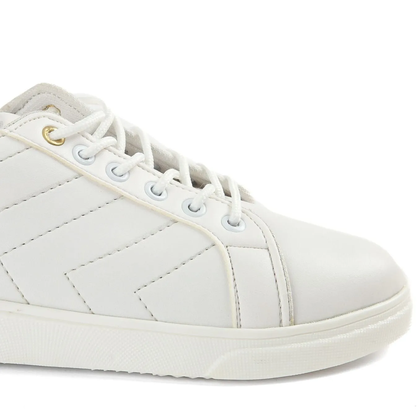 White sneakers with laces