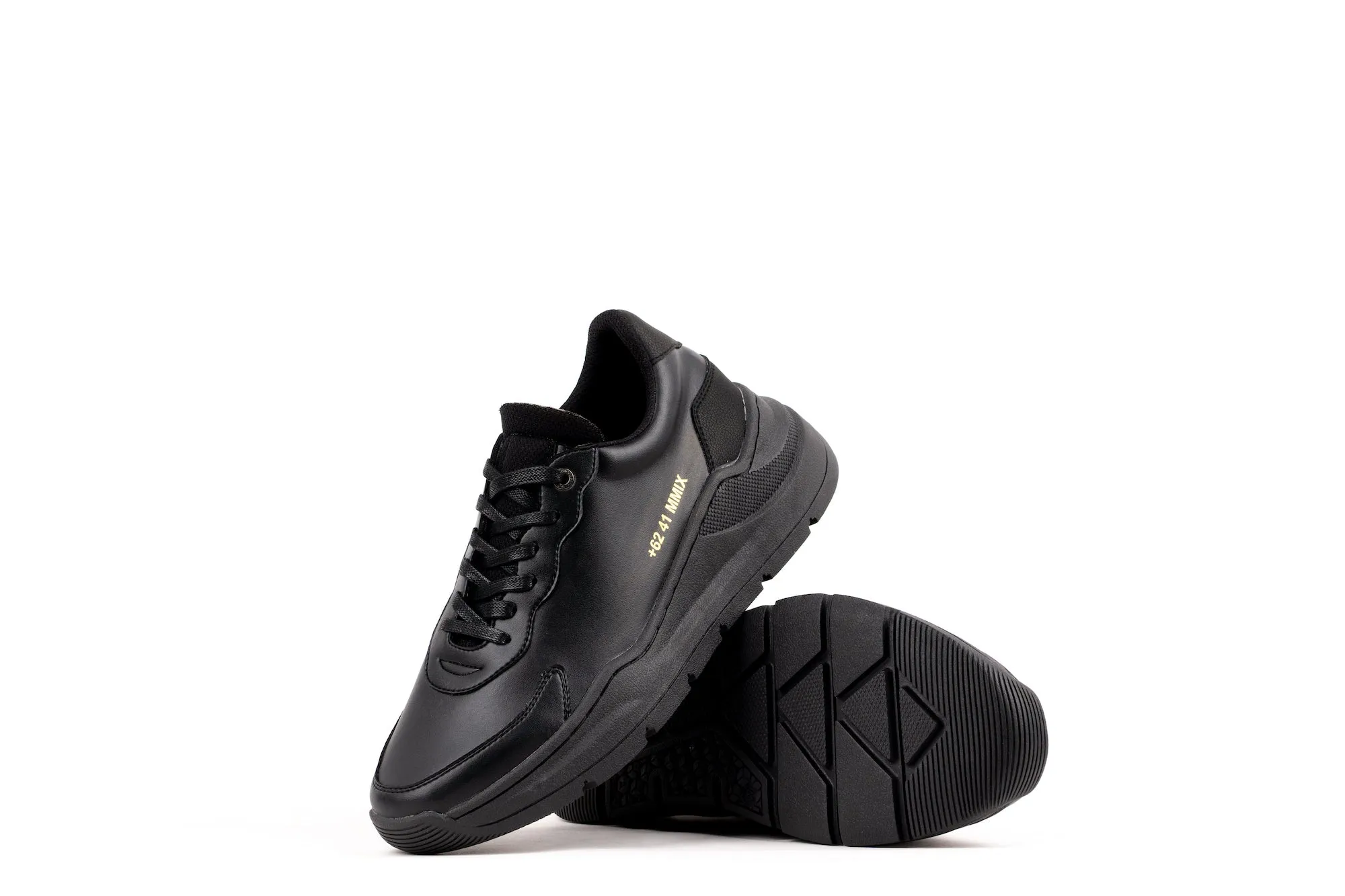 ZEUS | TRIPLE BLACK | MEN